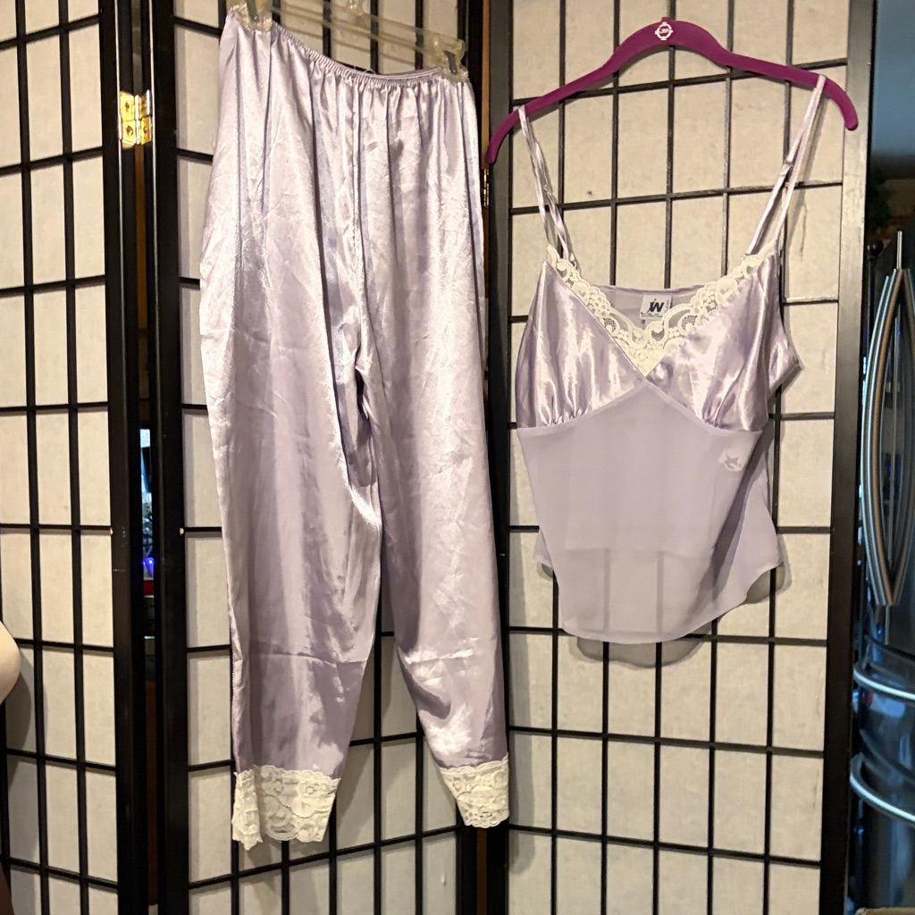 The Jws Collection Lavender Satin Lace-Trim Pajama Set